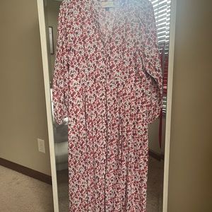 Nice flowy summer dress